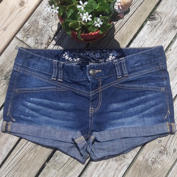 EXPRESS Jeans Shorts - Picture 1 of 4